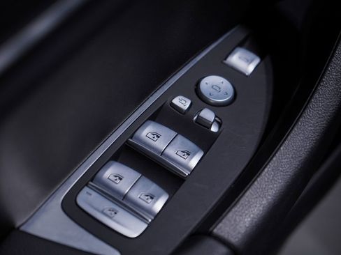 Used 2023 BMW X3 sDrive30i w/ Convenience Package image 17