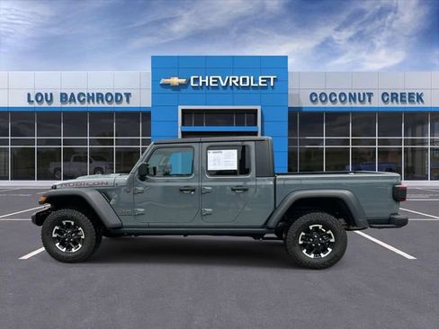 Used 2026 Jeep Gladiator Rubicon AWD/4WD image 5