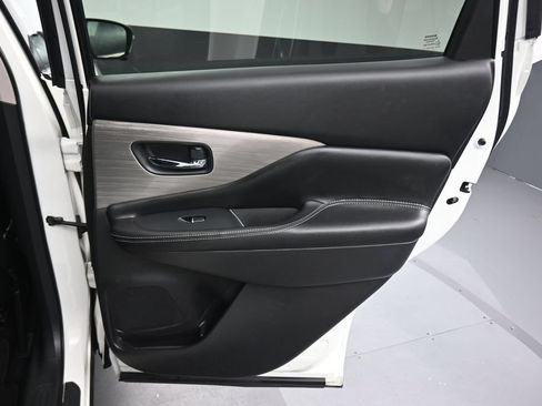 Used 2018 Nissan Murano SL AWD/4WD image 35