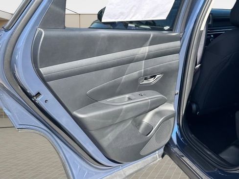 New 2026 Hyundai Tucson SEL FWD image 18