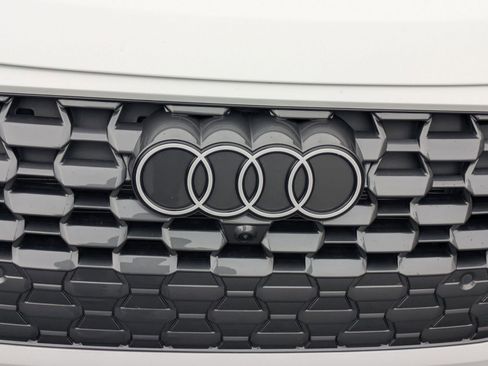 Used 2025 Audi Q5 Premium Plus image 30