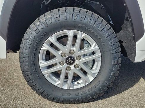 New 2025 Toyota Tundra SR5 image 11