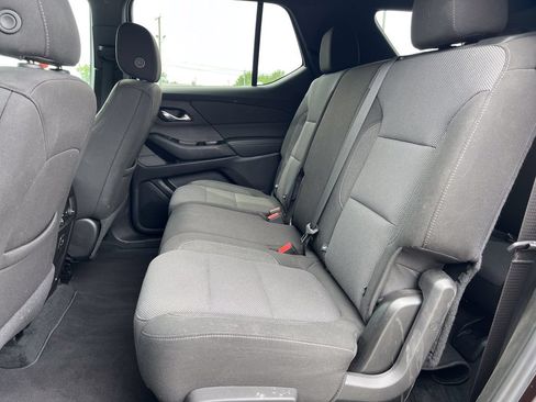 Used 2023 Chevrolet Traverse LT AWD/4WD image 27