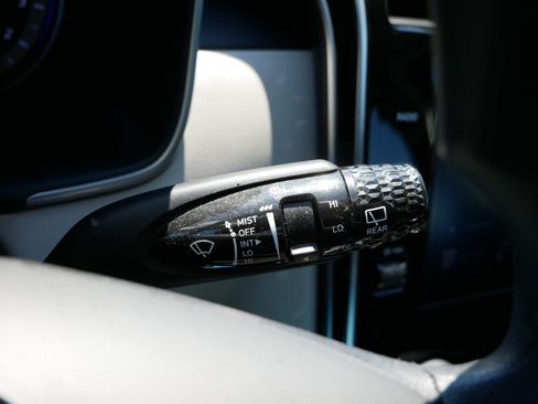 Certified 2023 Hyundai Tucson SE FWD image 27