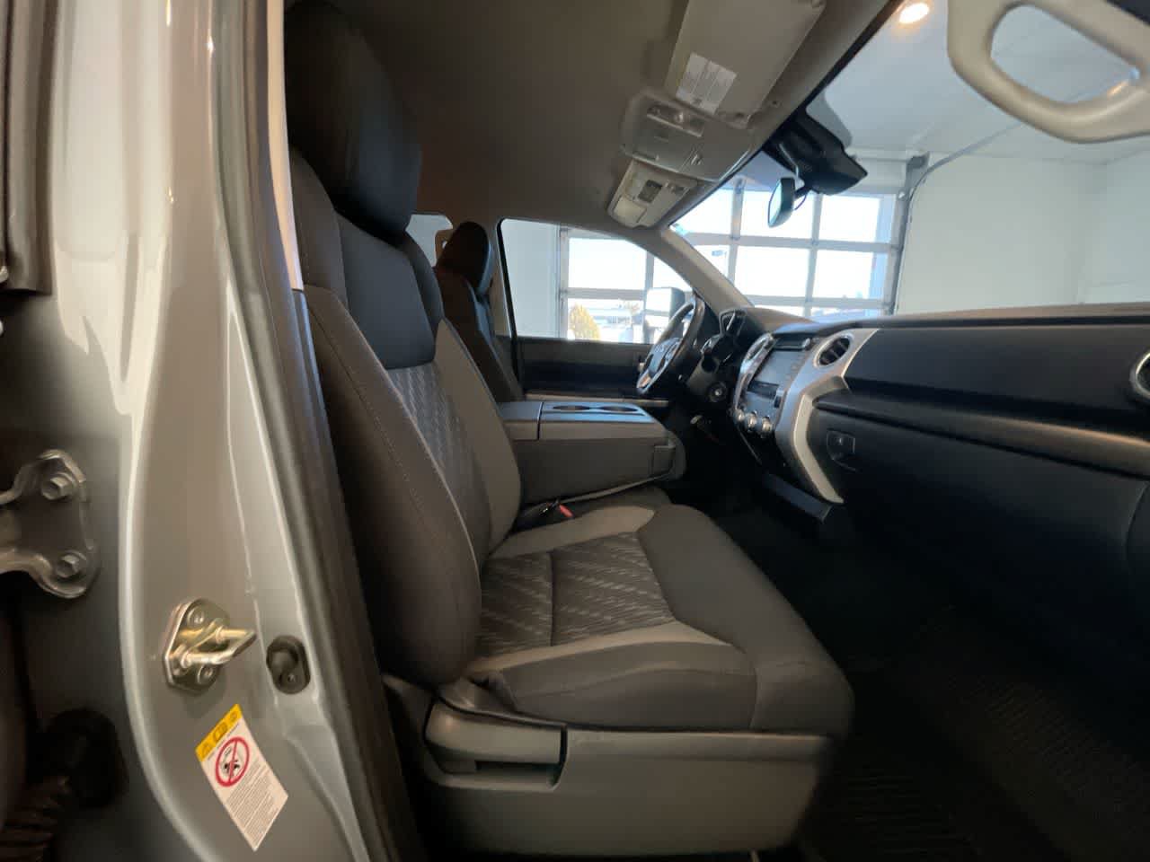 Used 2019 Toyota Tundra SR5 AWD/4WD image 23