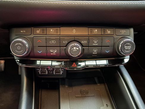 Used 2022 Dodge Durango SRT AWD/4WD image 16