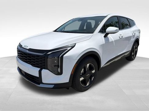 New 2026 Kia Sportage LX FWD image 3