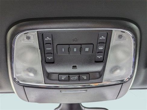 Used 2021 Jeep Grand Cherokee High Altitude image 36