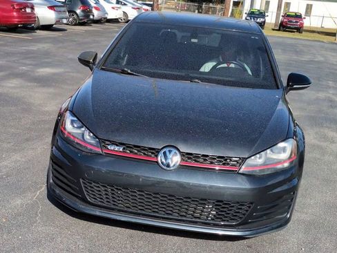 Used 2015 Volkswagen GTI SE image 3