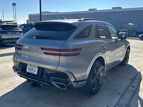 Used 2024 Genesis GV70 2.5T w/ Advanced Package AWD/4WD image 4