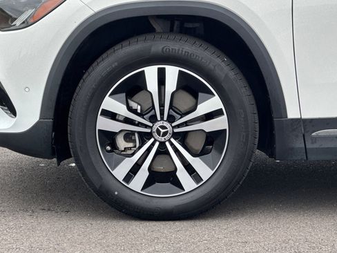 Used 2024 Mercedes-Benz GLA 250 4MATIC image 32