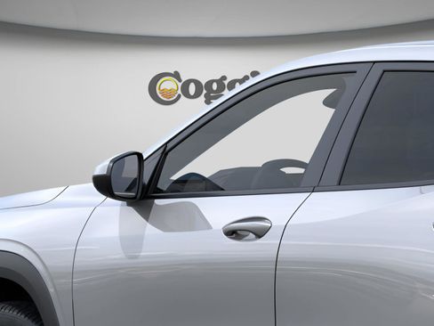 New 2026 Chevrolet Trax LS image 22