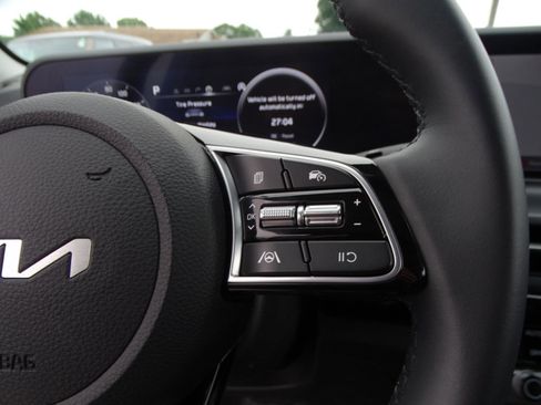 Used 2024 Kia Seltos S image 18