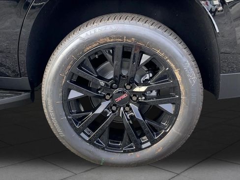 New 2026 GMC Yukon Denali w/ Advanced Technology Package RWD image 11