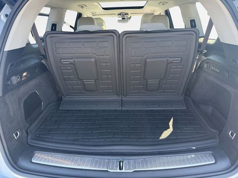 Used 2021 Jeep Grand Cherokee L Overland w/ Luxury Tech Group IV image 25