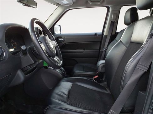 Used 2016 Jeep Patriot Sport w/ Power Value Group image 9