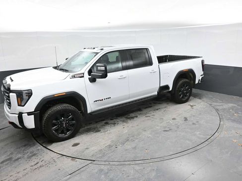 New 2026 GMC Sierra 2500 AT4 w/ AT4 Premium Plus Package image 30
