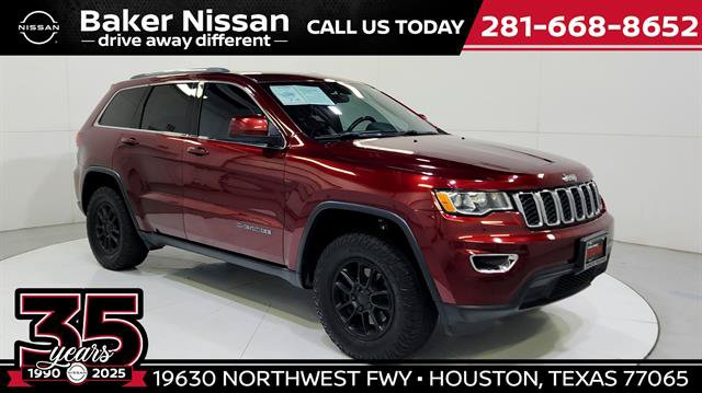 Used 2020 Jeep Grand Cherokee Laredo RWD image 1