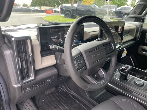 New 2026 GMC Hummer EV 4x4 Crew Cab image 44