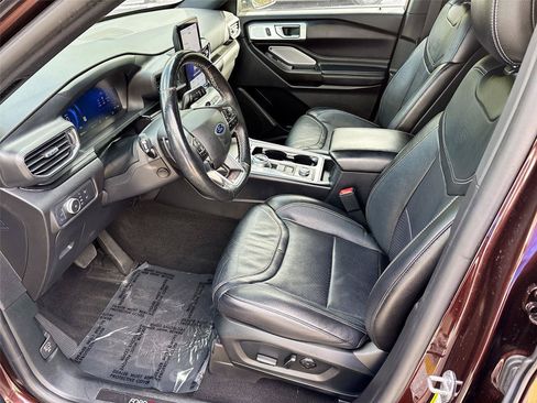Used 2020 Ford Explorer ST w/ Premium Technology Package AWD/4WD image 22