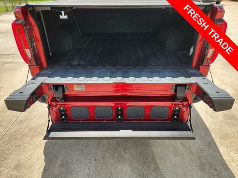 Used 2022 GMC Sierra 1500 AT4 w/ AT4 Premium Package AWD/4WD image 33