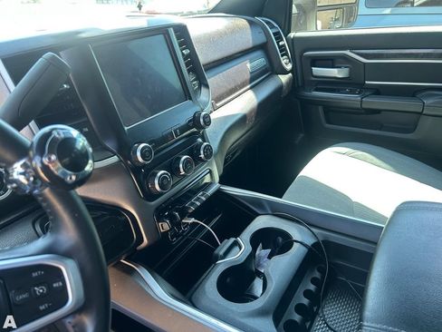 Used 2024 RAM 3500 Big Horn w/ Protection Group AWD/4WD image 7