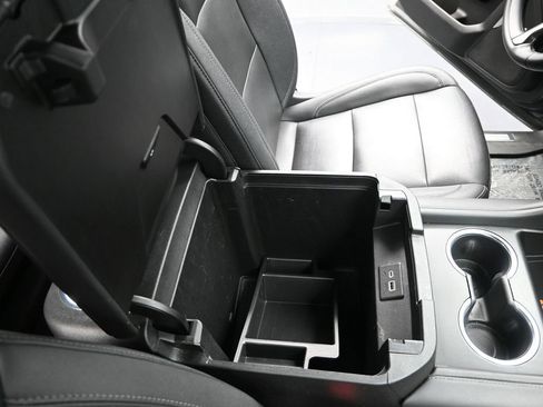 Used 2024 Chevrolet Tahoe LT image 17