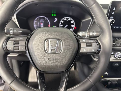 Certified 2024 Honda HR-V EX-L image 17