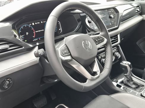 Certified 2023 Volkswagen Taos SEL image 25