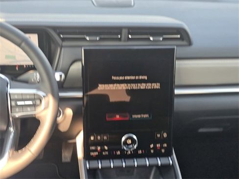 New 2026 GMC Terrain Elevation image 14