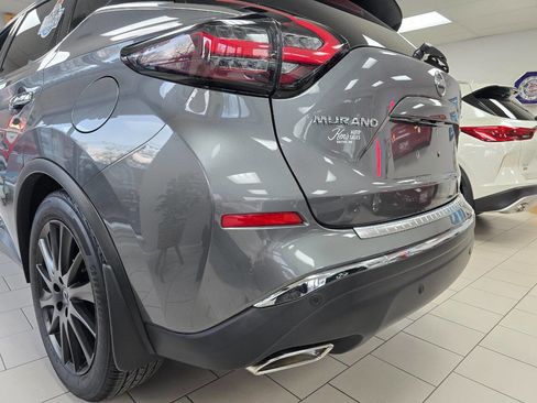 Used 2024 Nissan Murano SL image 12