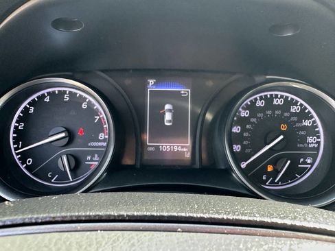 Used 2021 Toyota Camry SE FWD image 17