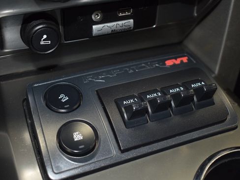 Used 2012 Ford F150 Raptor image 24