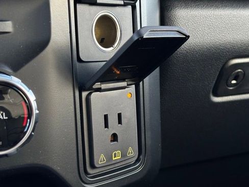 New 2026 Ford F250 Platinum image 43