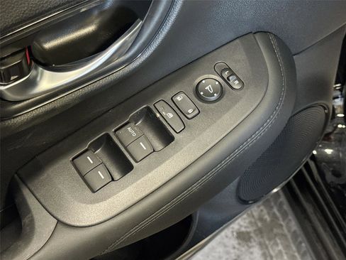 New 2026 Honda HR-V LX image 20