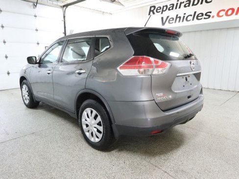 Used 2015 Nissan Rogue S AWD/4WD image 3
