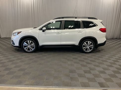 Used 2019 Subaru Ascent Premium w/ Popular Package #2 AWD/4WD image 8