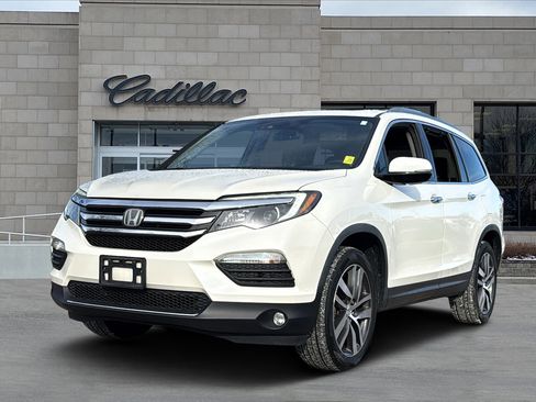 Used 2017 Honda Pilot Elite image 5