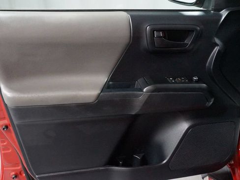 Used 2018 Toyota Tacoma SR RWD image 25