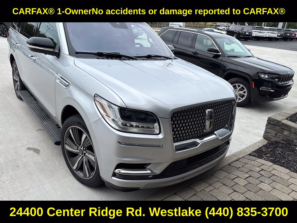 Used 2019 Lincoln Navigator Reserve AWD/4WD image 2