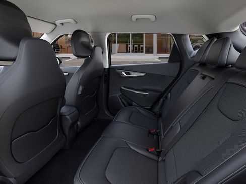 New 2026 Kia EV6 Light RWD image 18