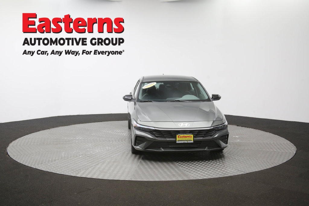 Used 2026 Hyundai Elantra Sport FWD image 53