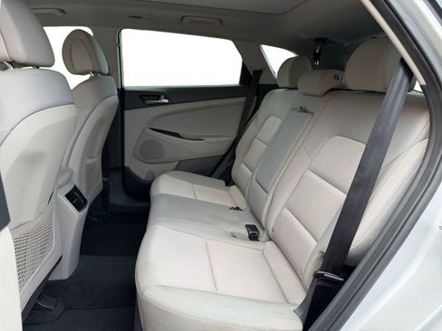 Used 2017 Hyundai Tucson Value FWD image 19