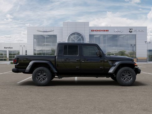 New 2025 Jeep Gladiator Sport image 21