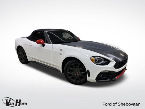 Used 2020 FIAT 124 Spider Abarth w/ Convenience Group image 1