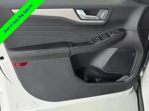Used 2022 Ford Escape SEL FWD image 37