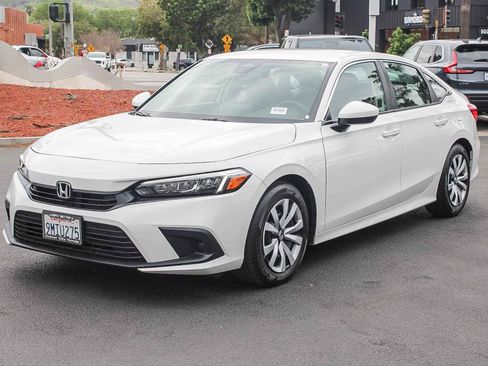 Certified 2024 Honda Civic LX image 3