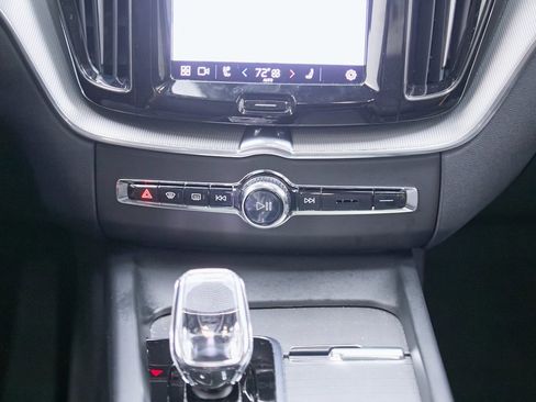 Certified 2023 Volvo XC60 T8 Polestar image 37