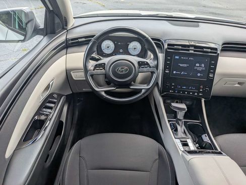 Used 2022 Hyundai Tucson SEL w/ Convenience Package FWD image 16