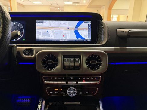 Used 2024 Mercedes-Benz G 63 AMG AMG G 63 image 12